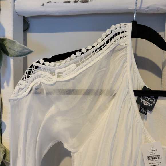 NWT! Le Marais Paris Top! - Picture 9 of 9